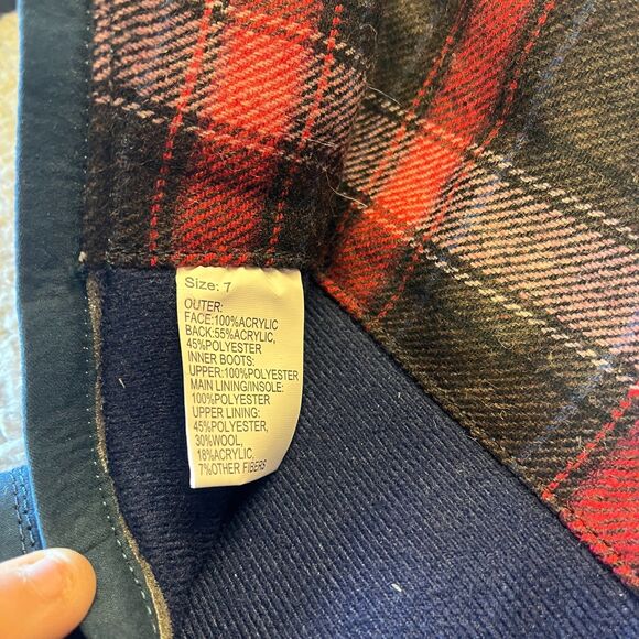 Muk Luks  Mid-Calf Boots Womens 7 Blue Fair Isle Reversible Sleeves To Fur - Picture 9 of 16